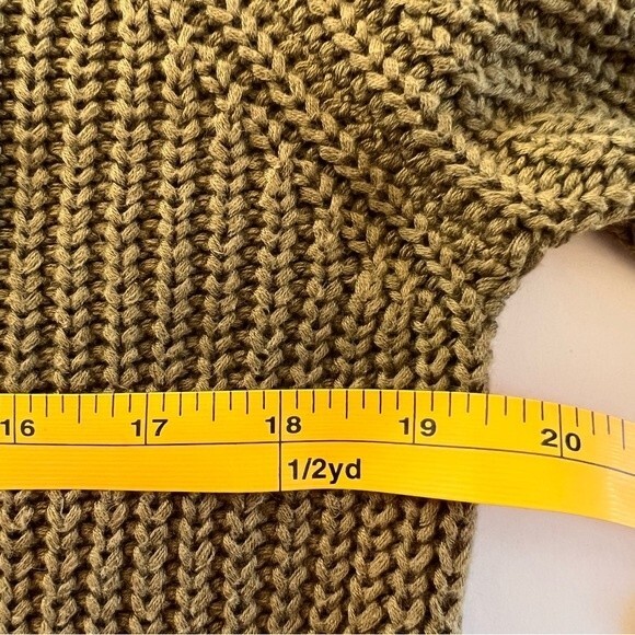 Lucky Brand Chunky Knit Sweater Cut Outs Olive Size M‎ - Picture 8 of 9